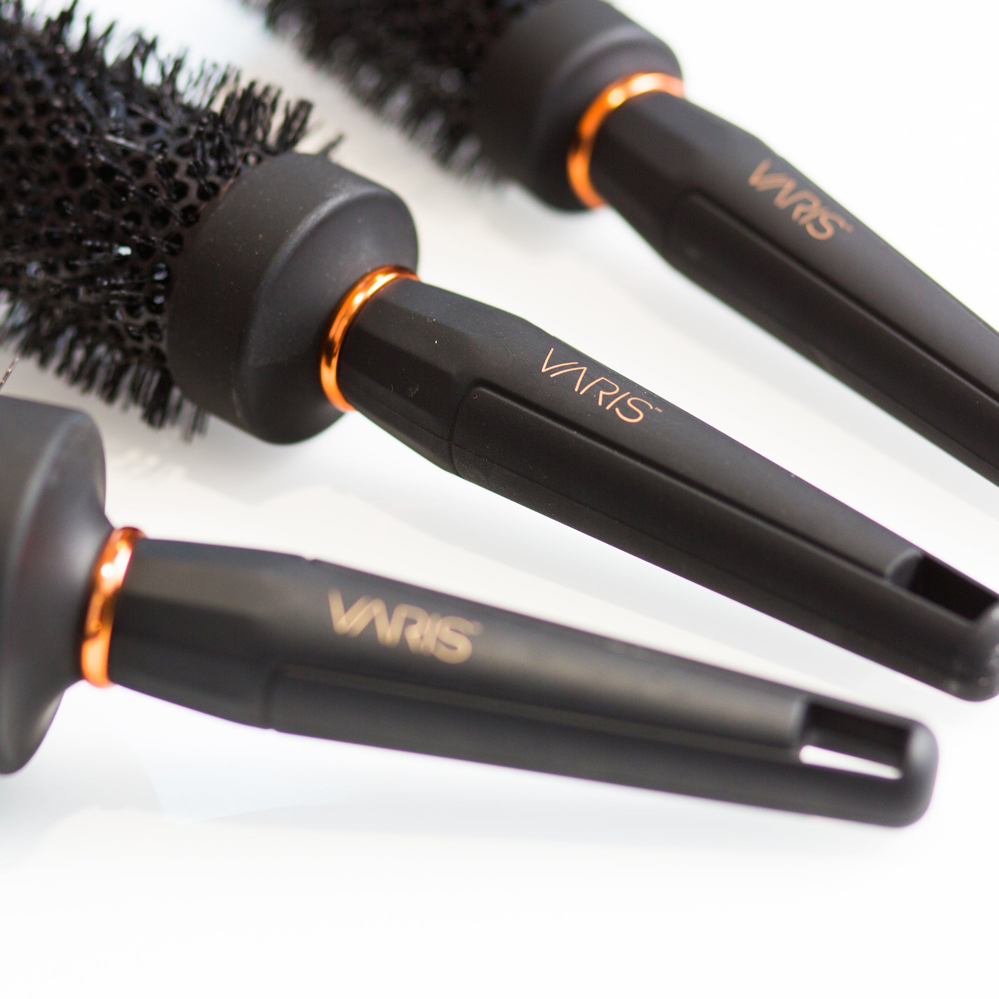 VARIS Nylon Brush
