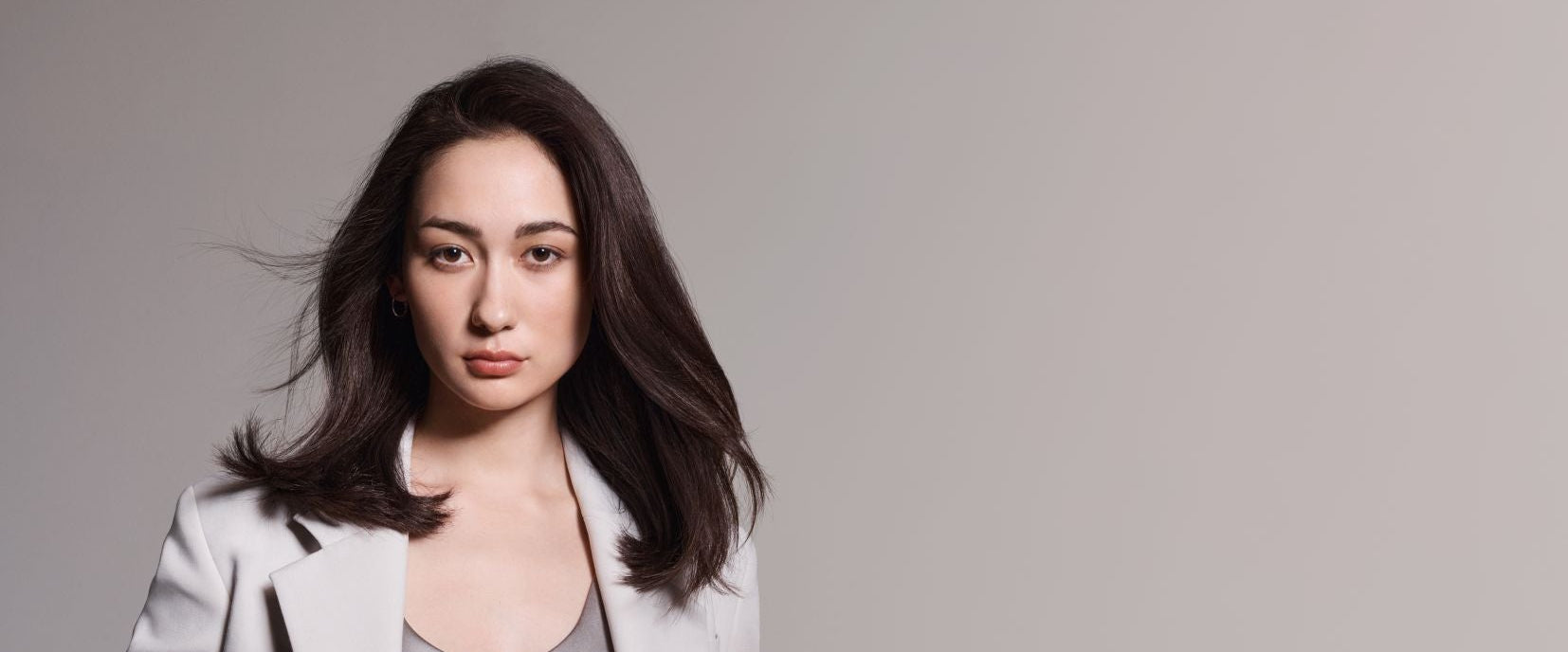 Dry hair care guide featuring hydrated, soft hair with a healthy salon finish